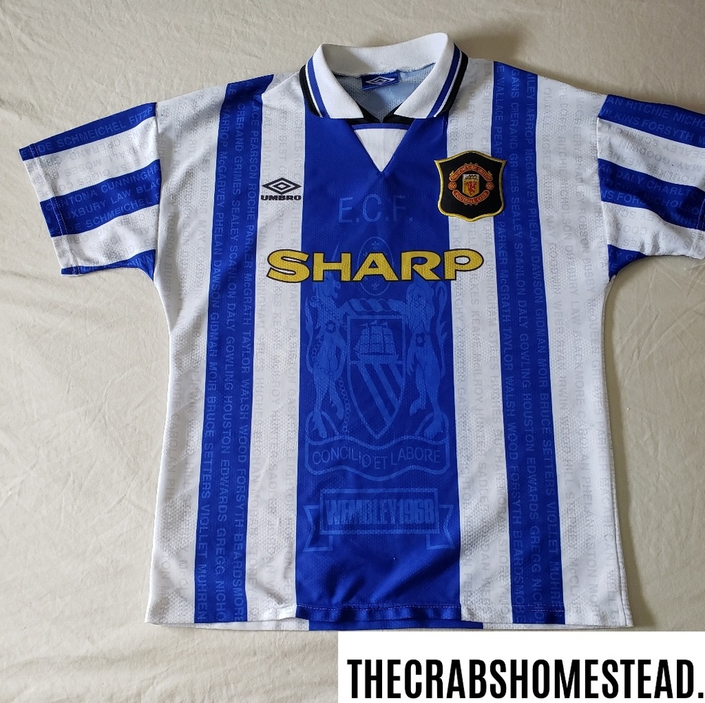 Vintage 1994-96 Manchester United Third Shirt